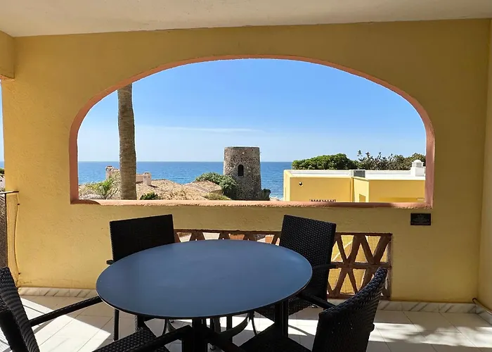 Apartamentos Macdonald Doña Lola