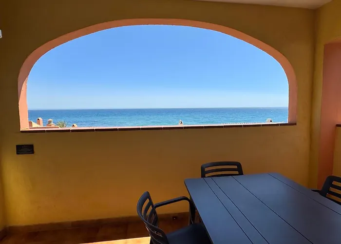 Apartamentos Macdonald Doña Lola