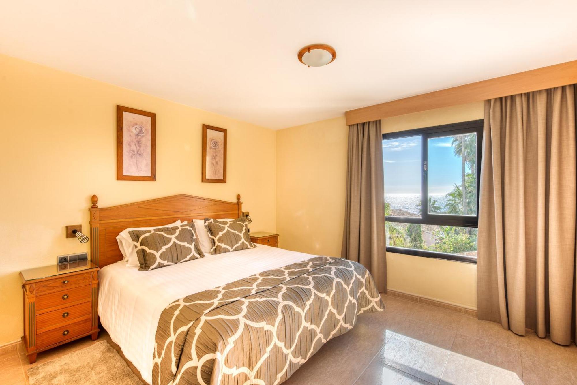Appartement Macdonald Dona Lola